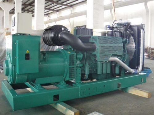 白云便携静音：租赁无声发电机组，便携式解决能源需求